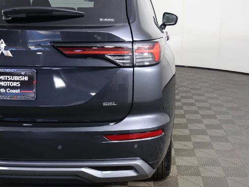 New 2025 Mitsubishi Outlander SEL image 21