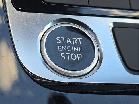 Used 2021 Audi Q8 Premium w/ Black Optic Package image 24