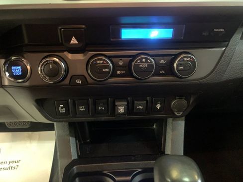 Used 2023 Toyota Tacoma TRD Sport w/ Technology Package AWD/4WD image 23
