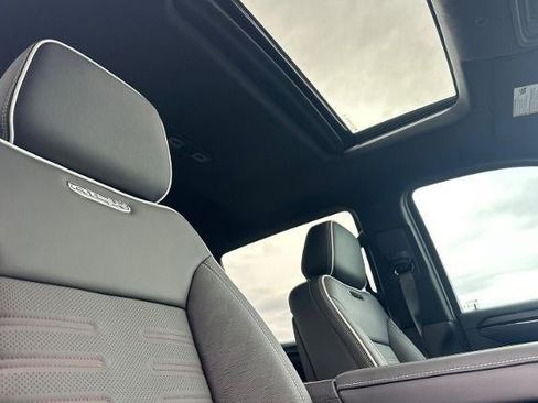 New 2026 GMC Sierra 1500 AT4X AWD/4WD image 17