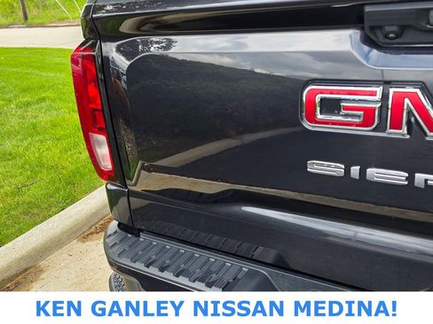 Used 2023 GMC Sierra 1500 Elevation AWD/4WD image 16