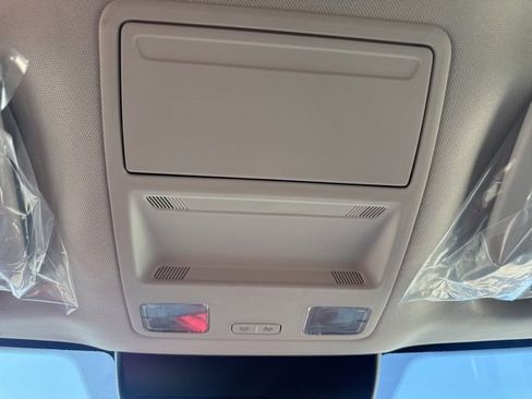 New 2025 Ford Maverick XLT w/ XLT Luxury Package image 41