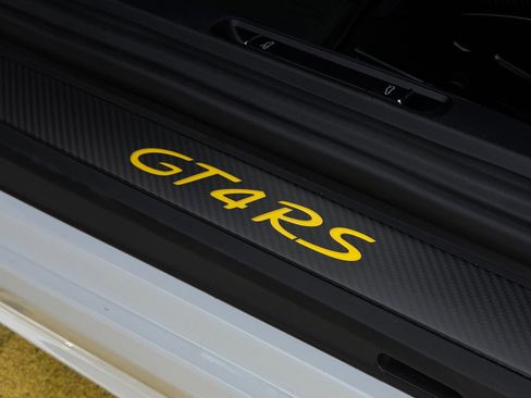 Used 2023 Porsche 718 Cayman GT4 RS image 70