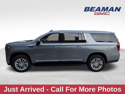 Used 2023 GMC Yukon XL SLT w/ SLT Luxury Package