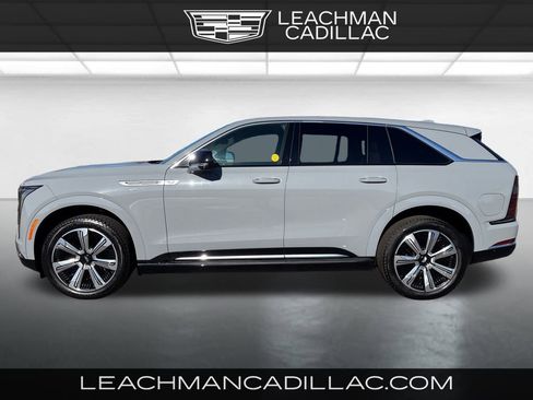 New 2026 Cadillac Escalade IQ Luxury 2 w/ LPO, Floor Liner Package image 8