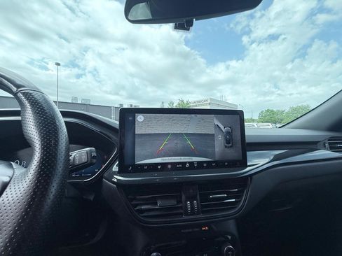 Used 2023 Ford Escape ST-Line Select w/ Tech Pack #2 image 16