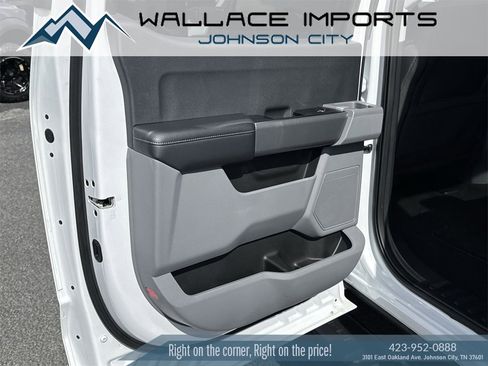 Used 2023 Ford F350 XLT w/ 360-Degree Camera Package image 33