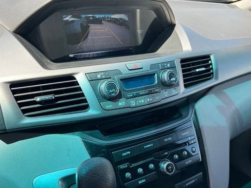 Used 2011 Honda Odyssey EX-L image 18