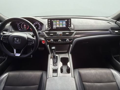 Used 2018 Honda Accord Sport image 17