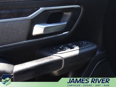 Used 2022 RAM 1500 Big Horn AWD/4WD image 21
