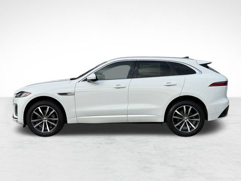 Used 2024 Jaguar F-PACE R-Dynamic S image 2
