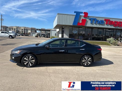 Used 2022 Nissan Altima 2.5 SL image 2