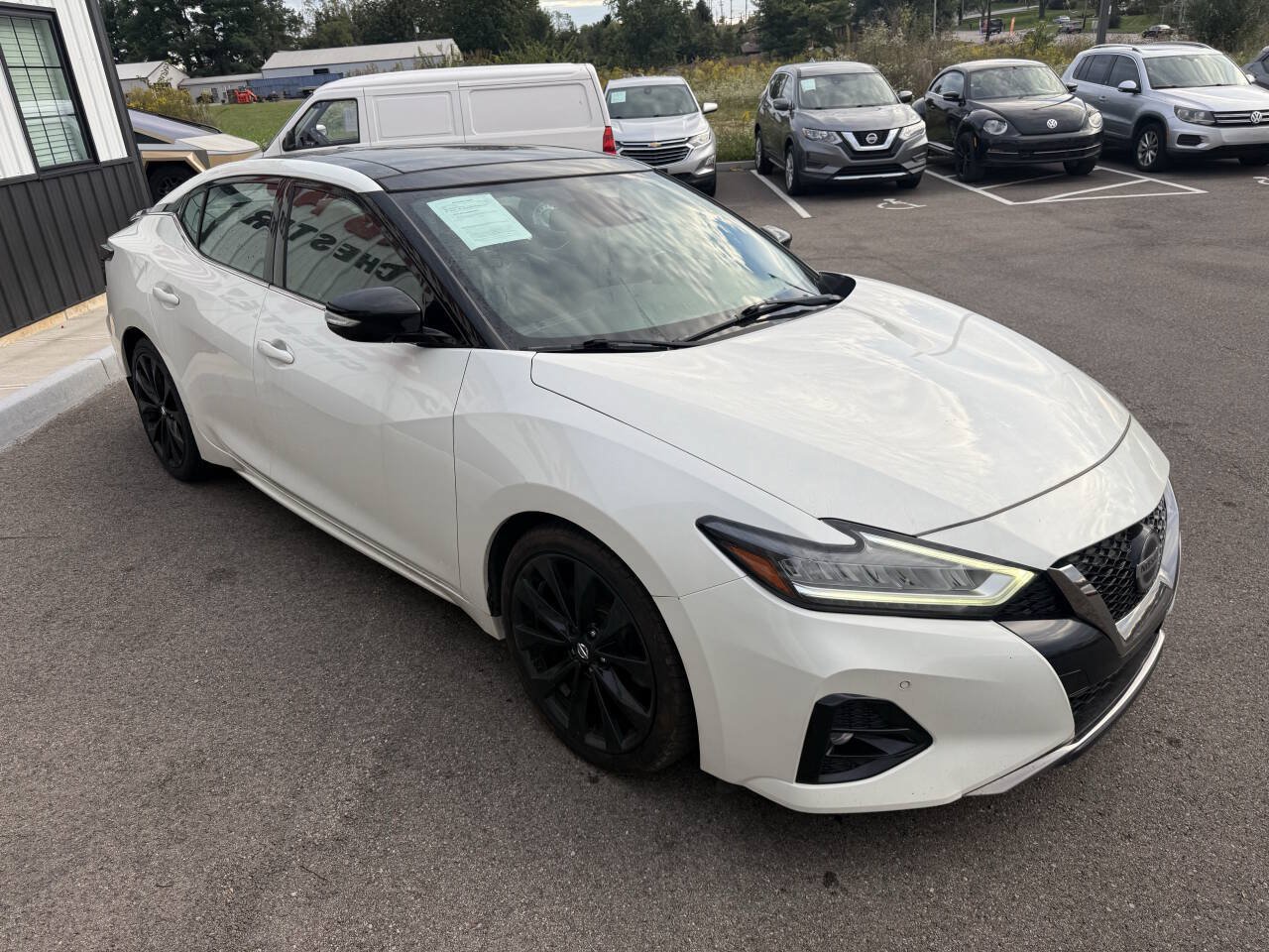Used 2019 Nissan Maxima SR FWD image 5