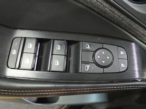 Used 2021 Nissan Rogue S FWD image 25