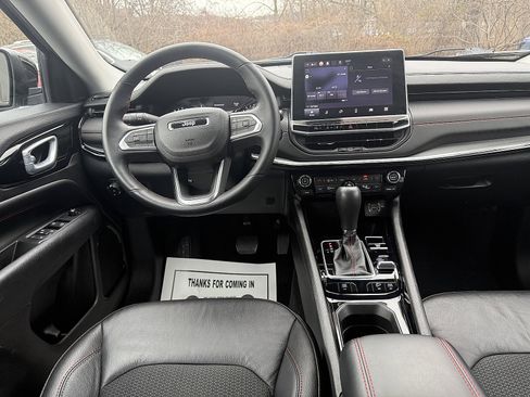 Used 2022 Jeep Compass Trailhawk w/ Trailhawk Convenience Group image 13