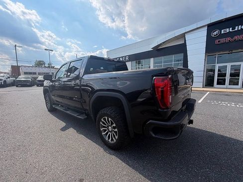 Used 2020 GMC Sierra 1500 AT4 w/ AT4 Premium Package AWD/4WD image 5