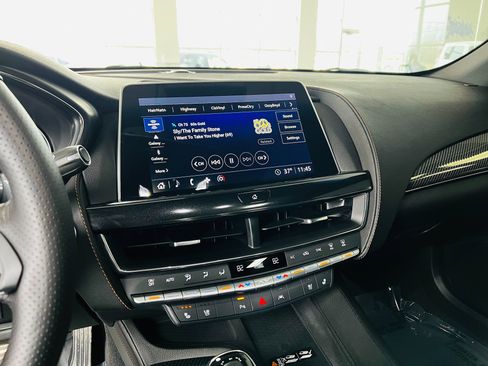 Used 2022 Cadillac CT5 Sport w/ Climate Package image 17