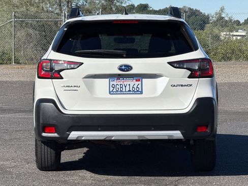 Used 2024 Subaru Outback Limited AWD/4WD image 4