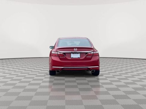 Used 2016 Honda Accord Sport image 7