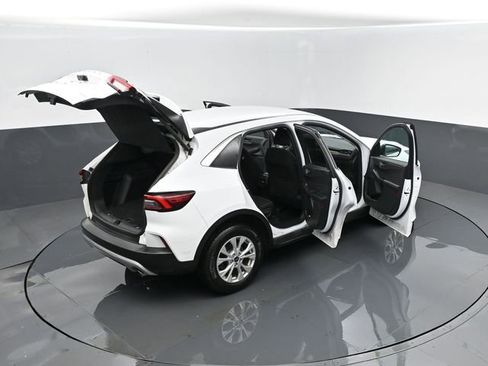 Used 2023 Ford Escape Active image 29