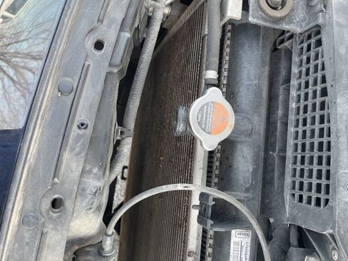 Used 2015 INFINITI QX60 AWD w/ Deluxe Touring Package image 13