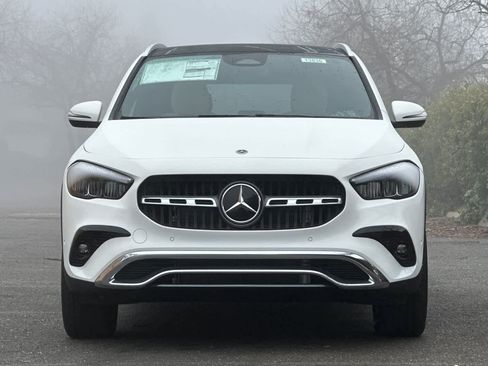 New 2026 Mercedes-Benz GLA 250 GLA 250 image 8