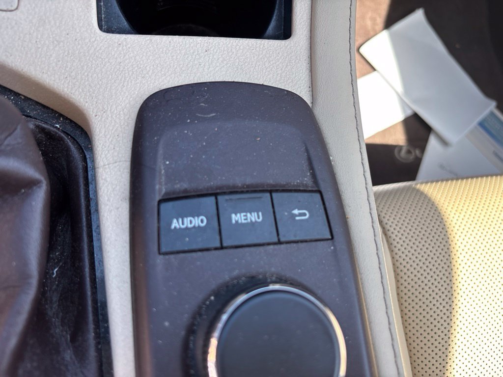 Used 2016 Lexus ES 350 w/ Premium Package w/Wood Trim FWD image 26