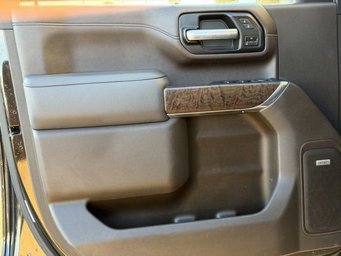 Used 2021 GMC Sierra 3500 Denali w/ Denali Ultimate Package image 21