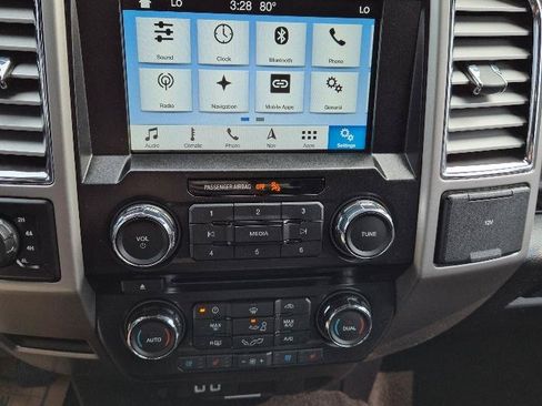 Used 2016 Ford F150 Lariat AWD/4WD image 21