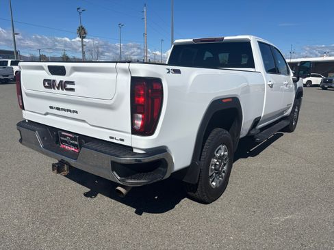 Used 2022 GMC Sierra 2500 SLE w/ SLE Convenience Package image 5