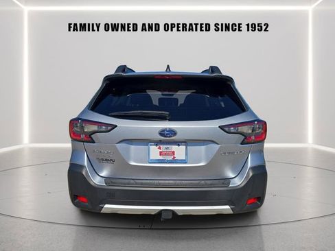 Certified 2024 Subaru Outback Limited AWD/4WD image 4