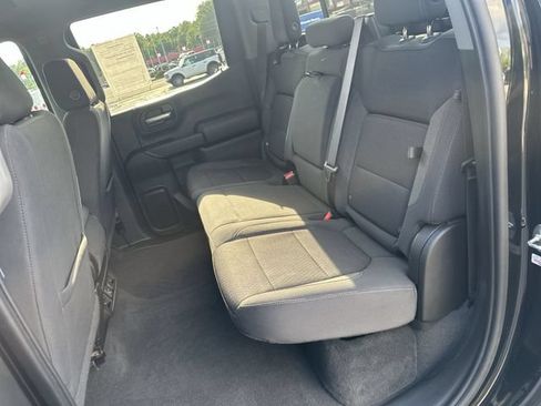 Used 2022 Chevrolet Silverado 1500 LT AWD/4WD image 25