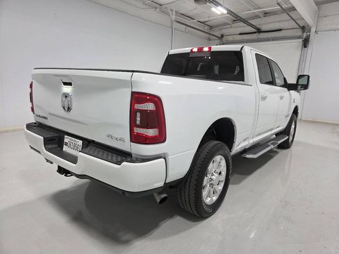 Used 2023 RAM 2500 Laramie AWD/4WD image 8