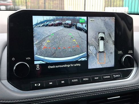 Used 2022 Nissan Rogue SL w/ SL Premium Package image 20