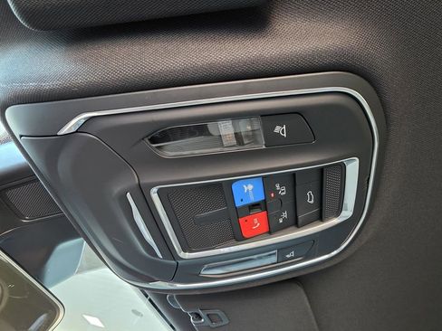 New 2026 Jeep Grand Cherokee Limited image 30