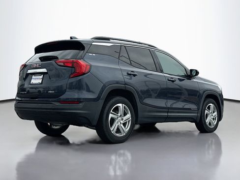 Used 2018 GMC Terrain SLE w/ Driver Convenience Package AWD/4WD image 2