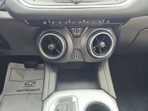 Used 2023 Chevrolet Blazer LT image 17