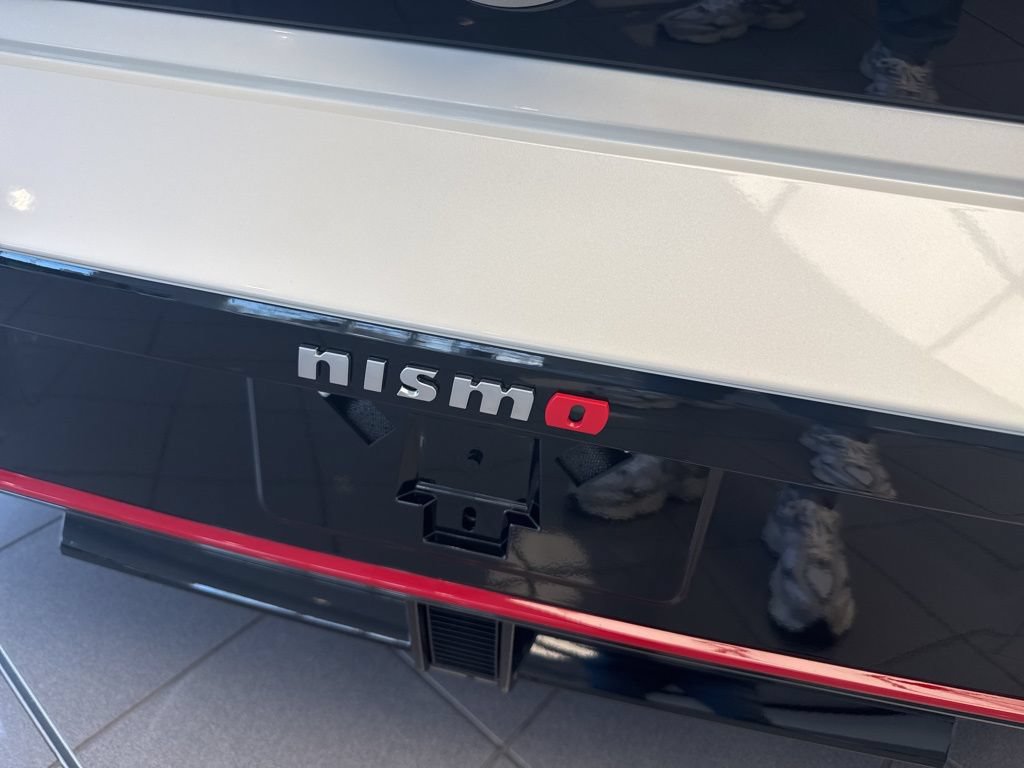 New 2026 Nissan Z NISMO w/ Floor Mat Package RWD image 10