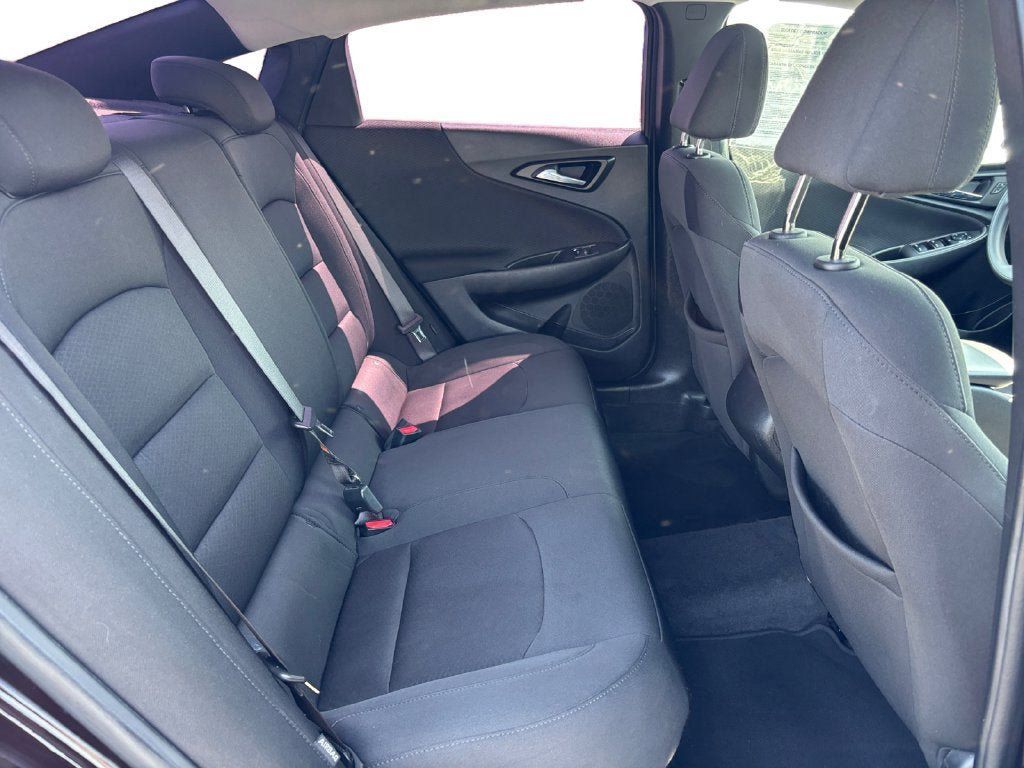 Certified 2020 Chevrolet Malibu LS FWD image 18