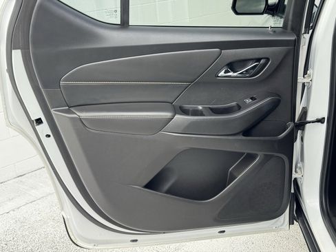 Used 2018 Chevrolet Traverse LT w/ LPO, Cargo Package image 20