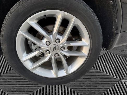 Used 2024 Dodge Durango GT image 35