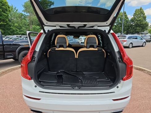 Used 2018 Volvo XC90 T6 Momentum w/ Convenience Package AWD/4WD image 20