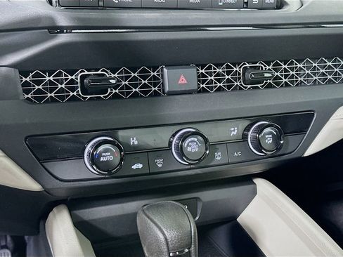 Certified 2025 Honda Accord LX image 14