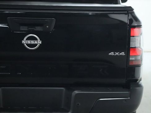 Certified 2025 Nissan Frontier S image 43