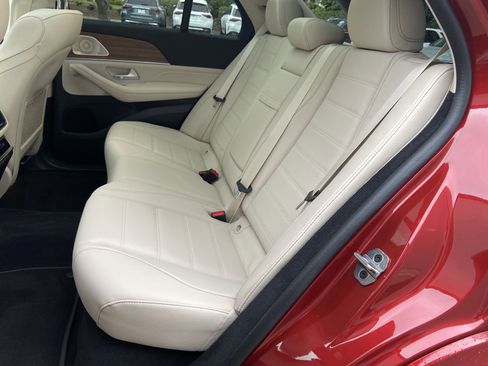 Certified 2025 Mercedes-Benz GLE 350 4MATIC image 40