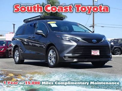 Certified 2025 Toyota Sienna XLE w/ XLE Plus Package