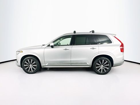 Used 2023 Volvo XC90 B6 Plus image 4