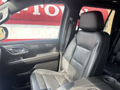 Used 2021 Chevrolet Tahoe Z71 w/ Z71 Signature Package image 25