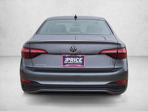 Used 2024 Volkswagen Jetta S FWD image 7
