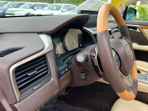 Used 2020 Lexus RX 350 FWD w/ Premium Package image 30